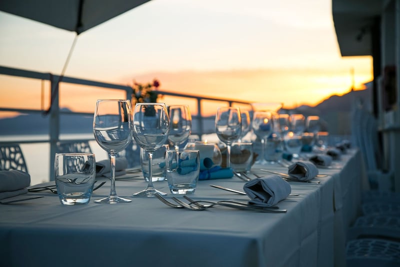 Table Setting Tips